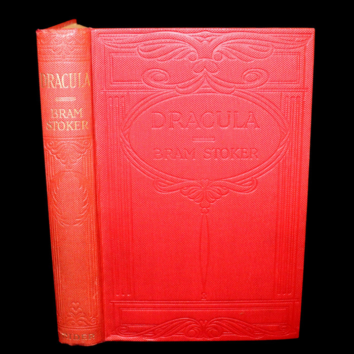 1913 Rare Edition - DRACULA by Bram Stoker, a Gothic Vampire Story.