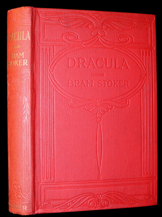 1913 Rare Edition - DRACULA by Bram Stoker, a Gothic Vampire Story.