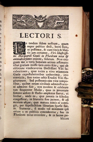 1718 Rare Latin Vellum Book - Phaedrus & AESOP'S FABLES, Fabularum Aesopiarum Libri V.
