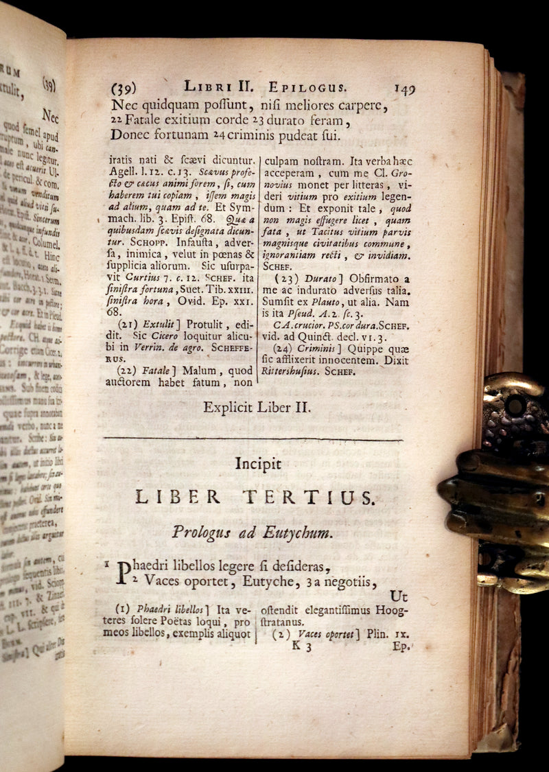 1718 Rare Latin Vellum Book - Phaedrus & AESOP'S FABLES, Fabularum Aesopiarum Libri V.
