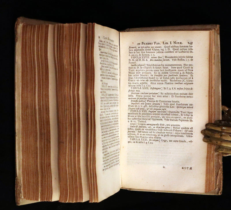 1718 Rare Latin Vellum Book - Phaedrus & AESOP'S FABLES, Fabularum Aesopiarum Libri V.