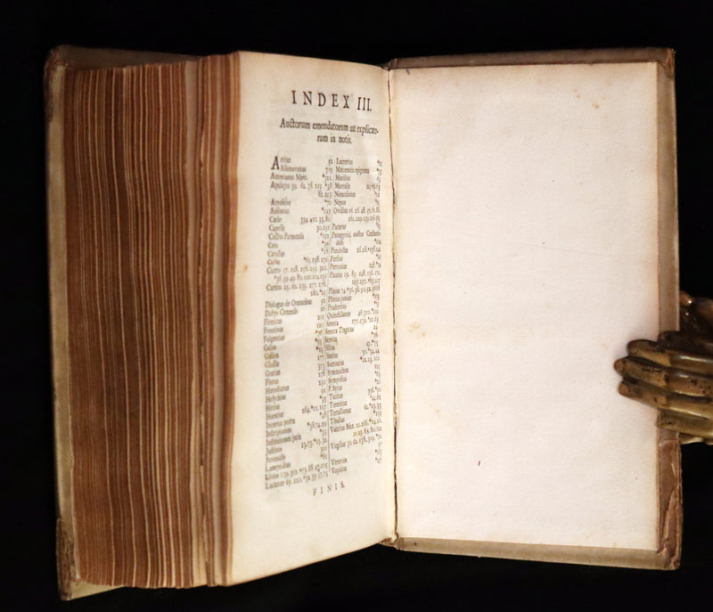 1718 Rare Latin Vellum Book - Phaedrus & AESOP'S FABLES, Fabularum Aesopiarum Libri V.