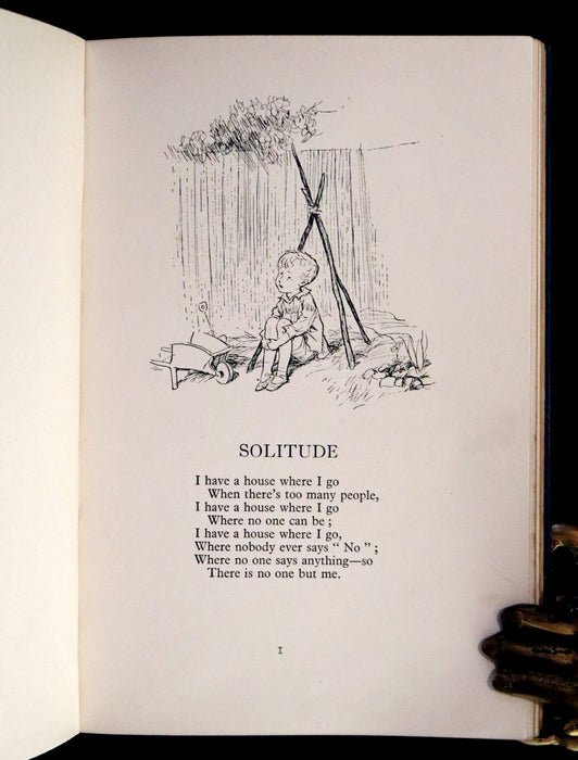 1927 Rare First DELUXE Edition - A. A. Milne & Ernest H. Shepard - NOW WE ARE SIX (Winnie the Pooh).