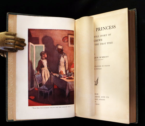 1905 Scarce First Edition - A LITTLE PRINCESS by Frances Hodgson Burnett illustrated by Harold Piffard.