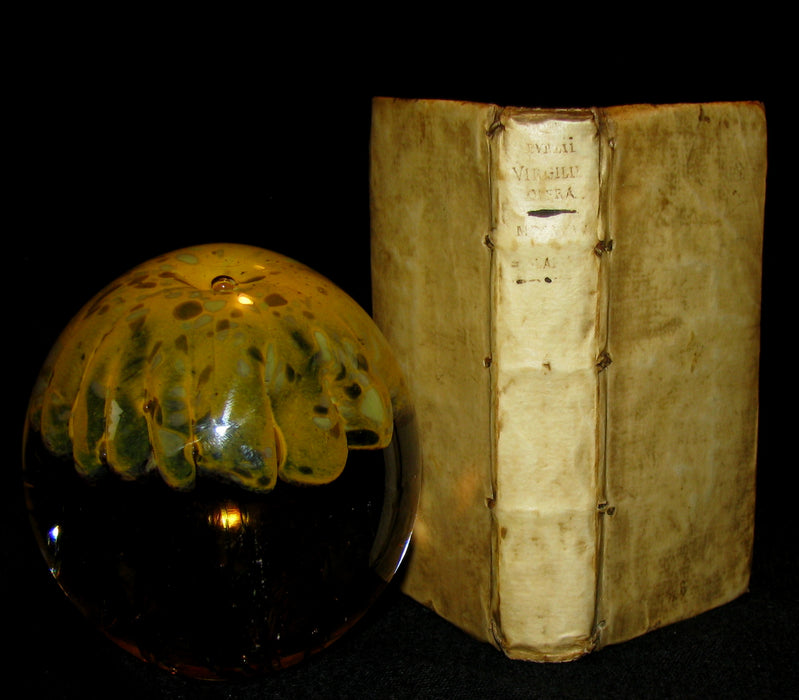 1624 Scarce Latin vellum Book - VIRGIL Works - Pub. Virgilii Maronis Opera (Aeneid, Georgics, etc)