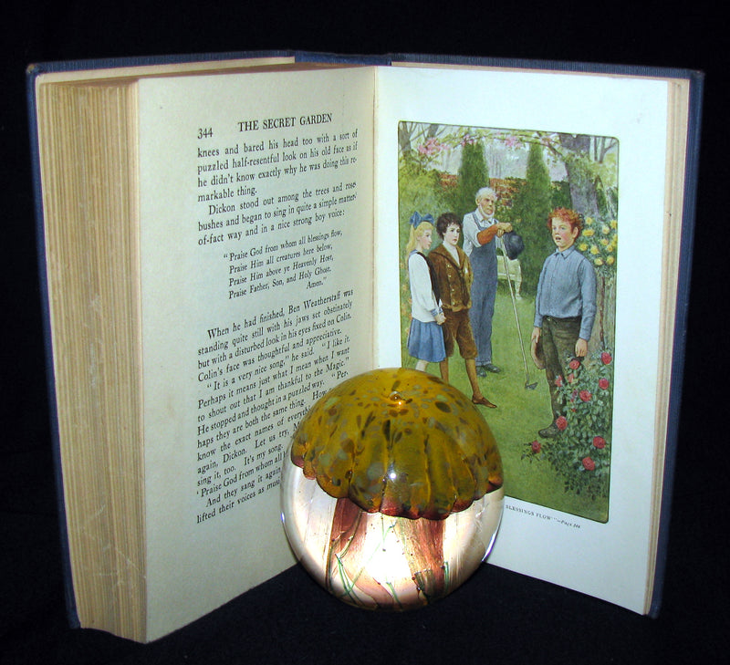 1911 Rare First Edition Book - The SECRET GARDEN by Frances Hodgson Burnett.