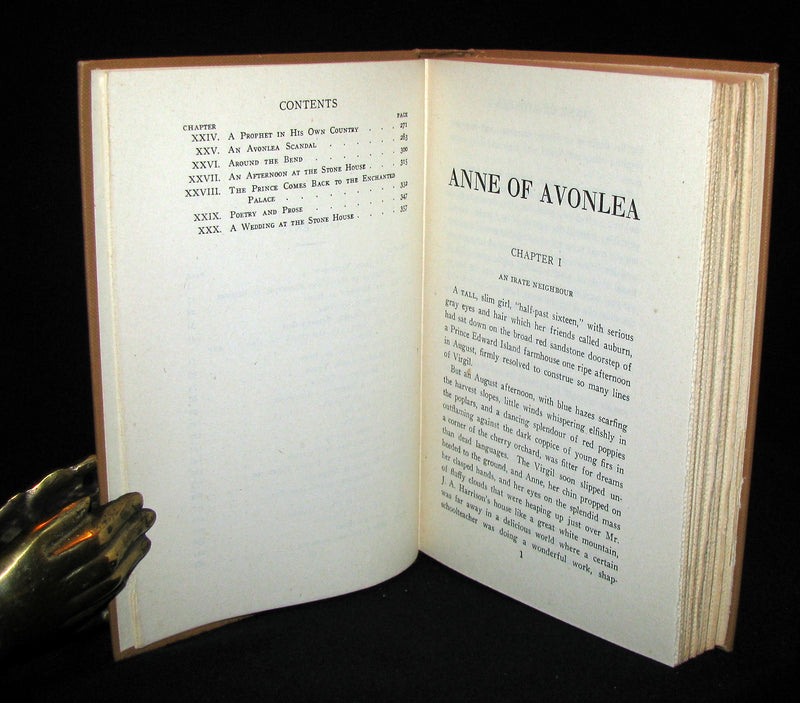1946 Rare Edition with Dustjacket- ANNE of AVONLEA By L. M. Montgomery