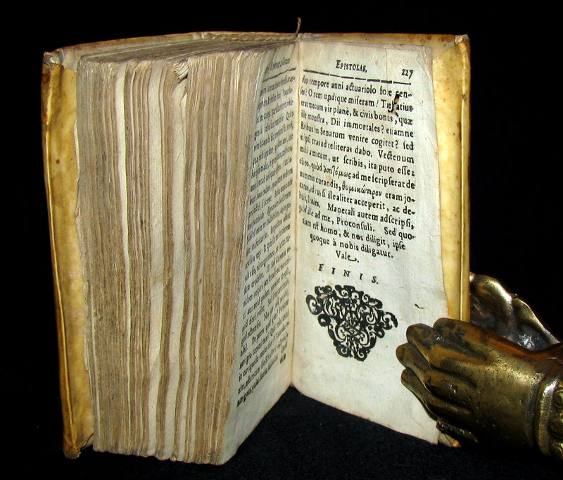1683 Rare Latin vellum Book - Selection of the Letters of Cicero to his friends -  Selectarum epistolarum