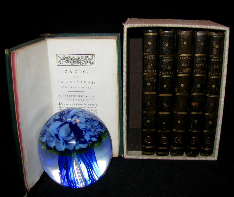 1780 Scarce French Bookset - Romans et Contes by VOLTAIRE from the Collection of comte d'Artois